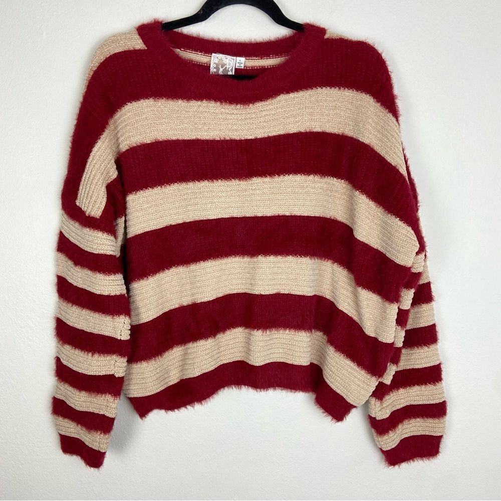 Sadie & Sage‎ Red & Cream Striped Fuzzy Chunky Sweater Boho Holidays Cozy Large